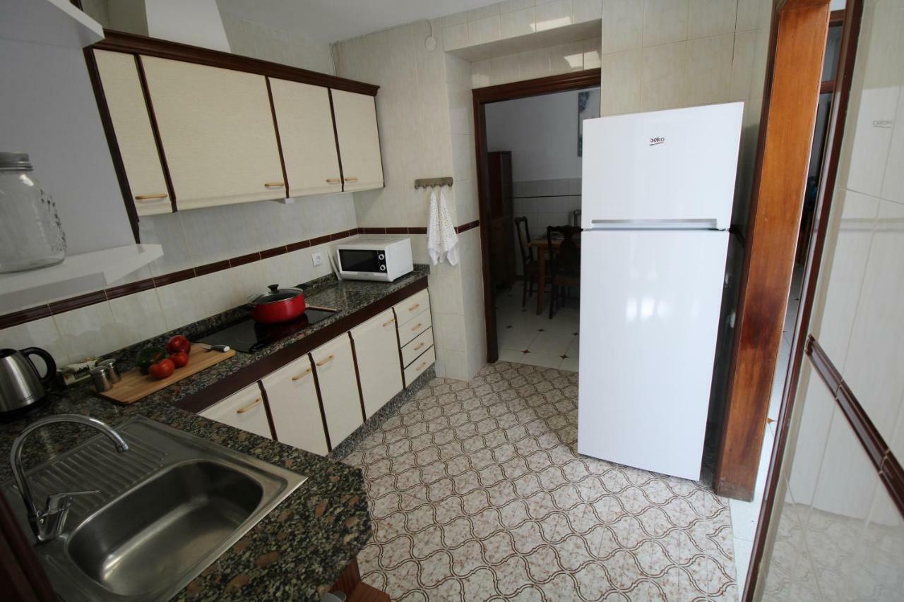 Big Apartment With Unique Patio Near Santa Barbara Castle Alicante Exteriör bild